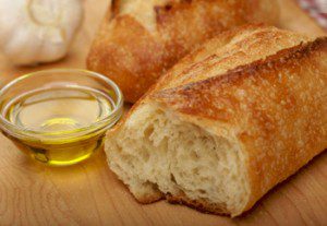 "Sourdough tire son nom des acides qui s'accumulent dans la culture pendant la fermentation."