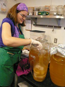 Hannah Crum, Master Kombucha Brewer for Leaf Organics - Brewing